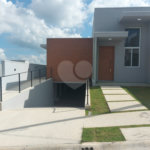 Casa à venda com 3 quartos, sendo 1 suíte,  no condomínio Gardenville, Itu - SP