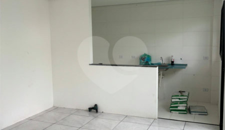 Casa à venda com 2 quartos no condomínio Sindona Parque 1, Cotia - SP