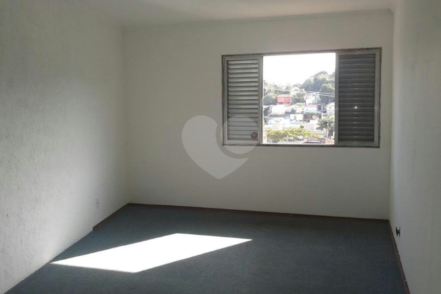 Sobrado à venda com 3 quartos, sendo 1 suíte, em Tremembé, São Paulo, SP