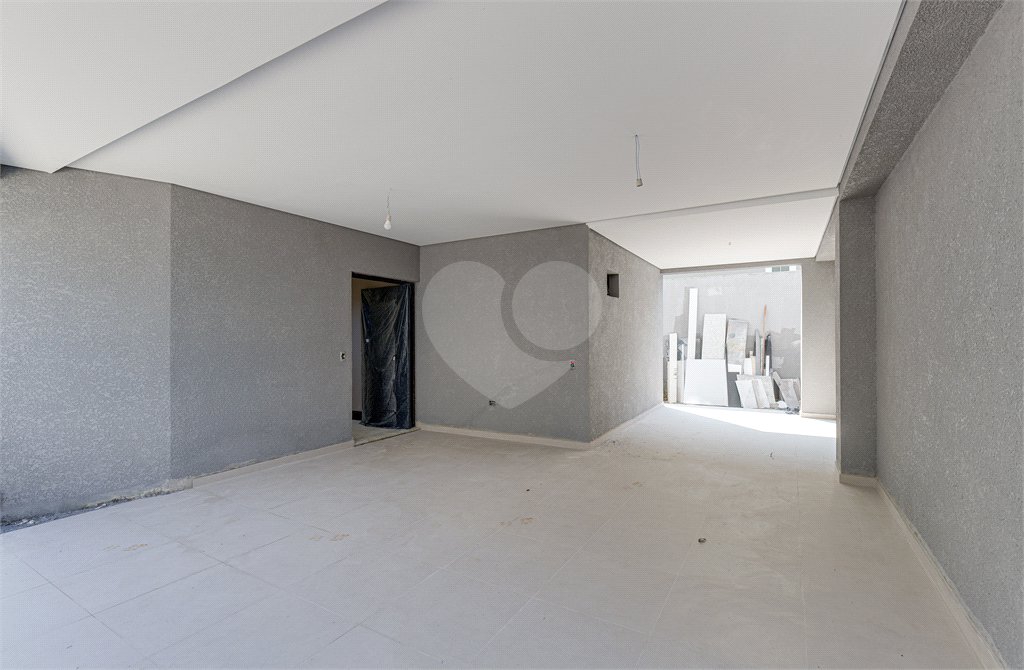 Casa à venda com 4 suítes no condomínio Reserva Robélia, São Paulo - SP