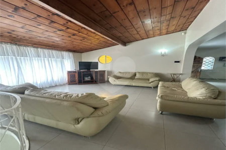 Sítio à venda com 5 quartos, sendo 2 suítes,  em Marmeleiro, São Roque, SP