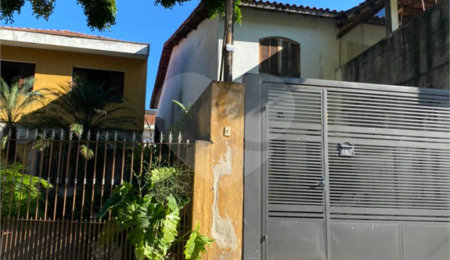 Sobrado à venda com 3 quartos, sendo 1 suíte,  em Imirim, São Paulo, SP