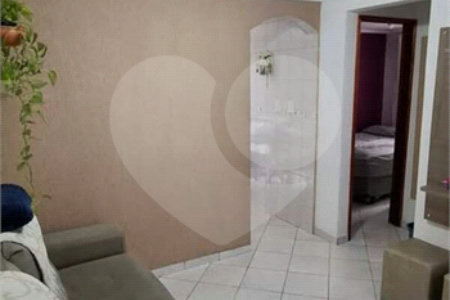 Apartamento à venda com 2 quartos em Jardim Ester Yolanda, São Paulo, SP