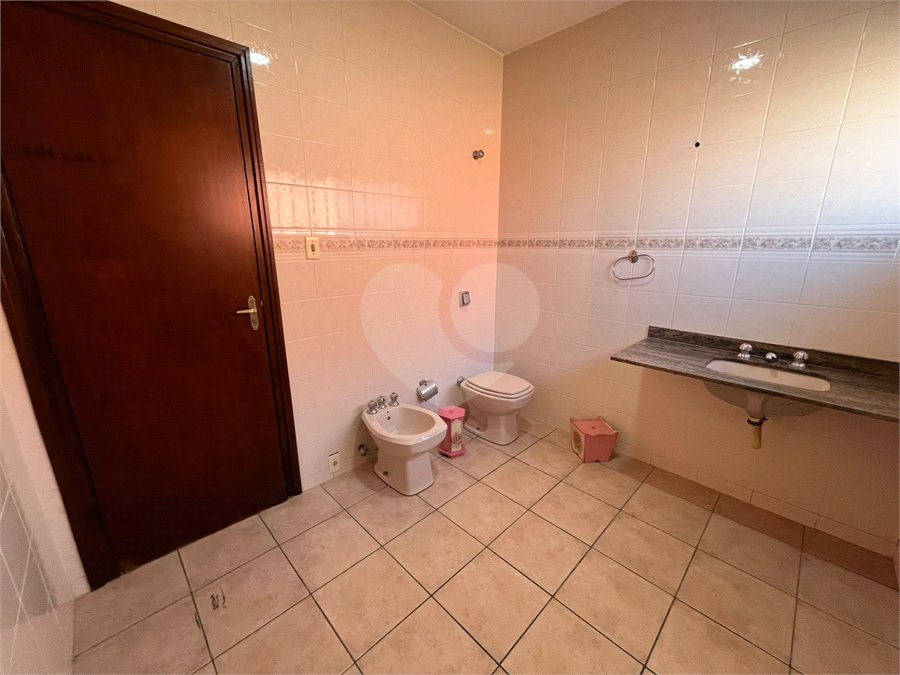 Casa à venda com 3 quartos, sendo 1 suíte, em Jardim Itália, Itapetininga, SP