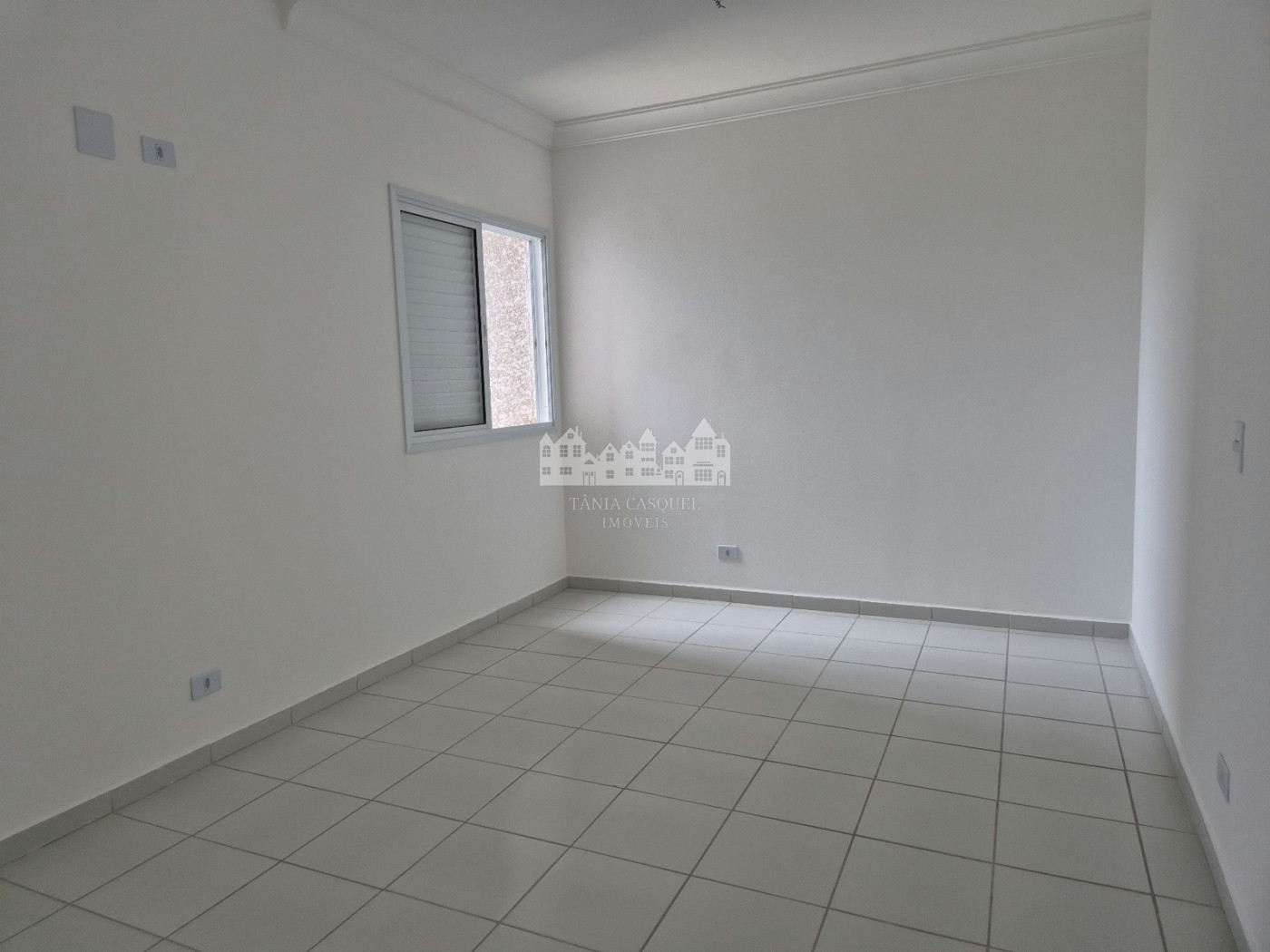 Apartamento para alugar com 2 quartos, sendo 1 suíte, em Jardim das Palmeiras, Atibaia, SP