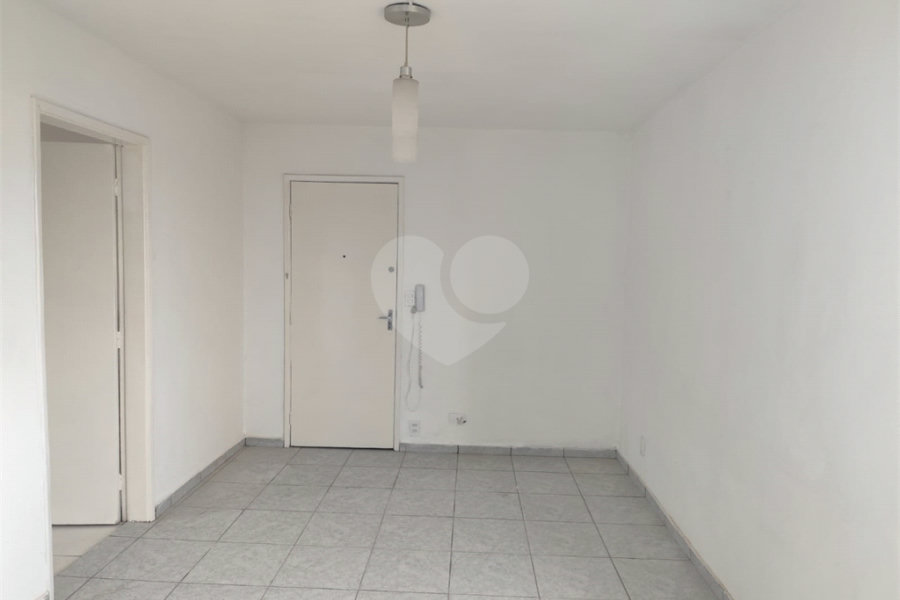 Apartamento à venda com 2 quartos em Jardim Íris, São Paulo, SP
