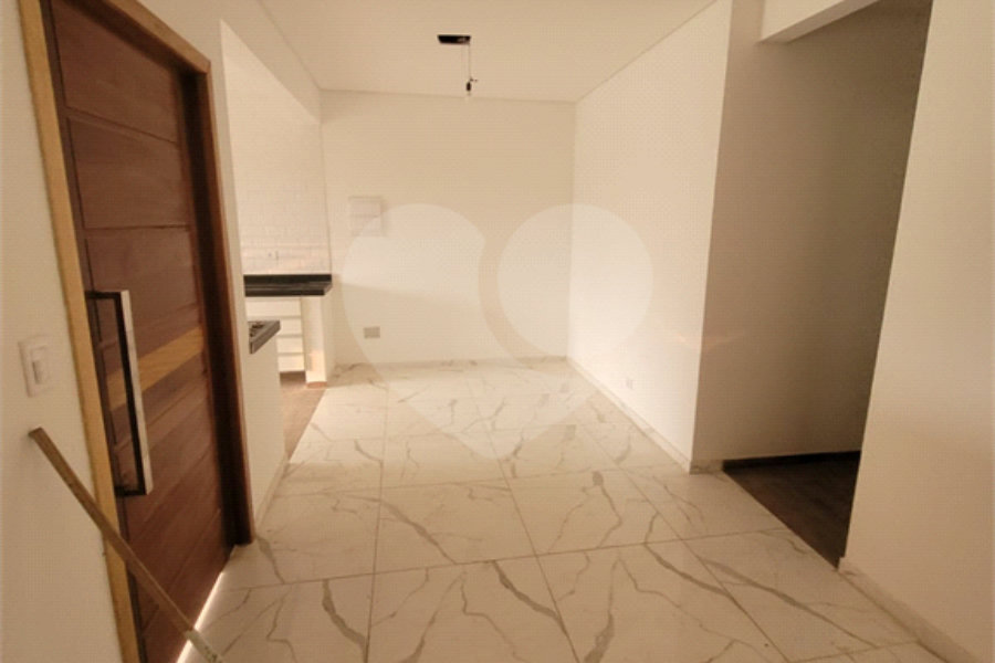 Casa à venda com 3 quartos, sendo 1 suíte,  no condomínio Vale dos Gansos, Mairiporã - SP