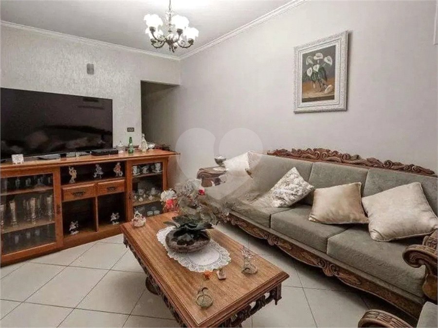 Casa à venda com 3 quartos em Jardim Marisa, São Paulo, SP