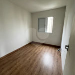 Apartamento à venda com 3 quartos, sendo 1 suíte,  em Parque Reboucas, São Paulo, SP