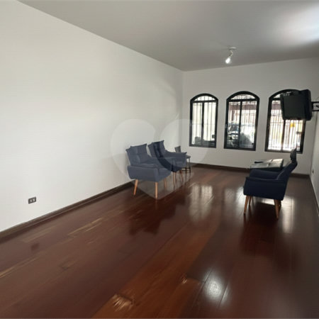Sobrado à venda com 3 quartos, sendo 1 suíte, em Vila São Francisco, São Paulo, SP