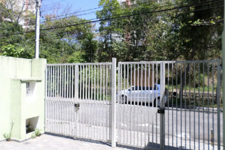 Casa à venda com 3 quartos em Jardim Vazani, São Paulo, SP