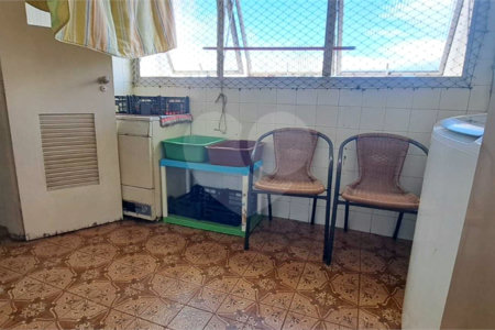 Apartamento à venda com 3 quartos, sendo 1 suíte, em Vila Uberabinha, São Paulo, SP