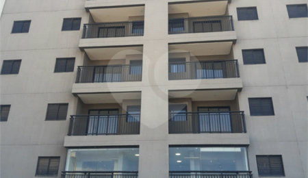 Apartamento à venda com 3 quartos, sendo 1 suíte,  em Vila Domingues, Votorantim, SP