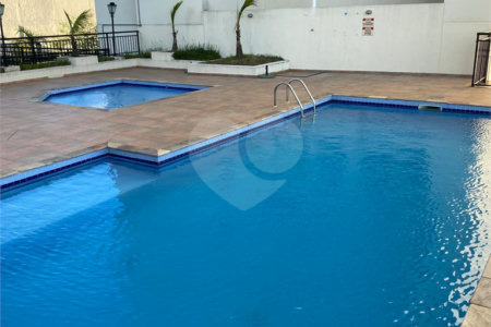 Apartamento à venda com 3 quartos, sendo 1 suíte, em Vila Santa Catarina, São Paulo, SP