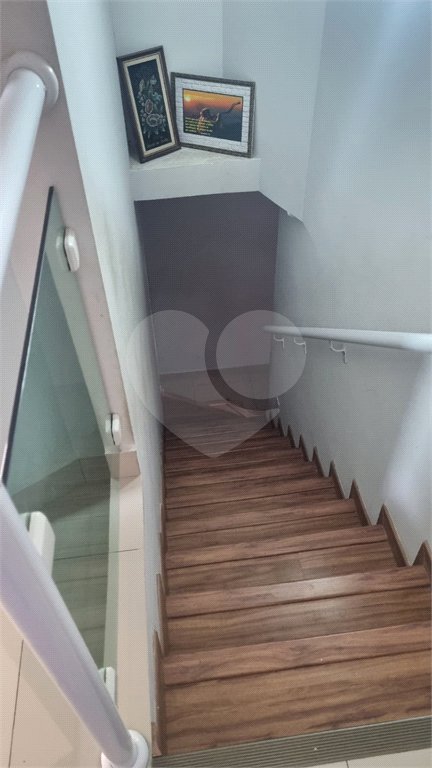Sobrado à venda com 4 quartos, sendo 2 suítes,  em Conjunto Residencial Álvaro Bovolenta, Mogi das Cruzes, SP