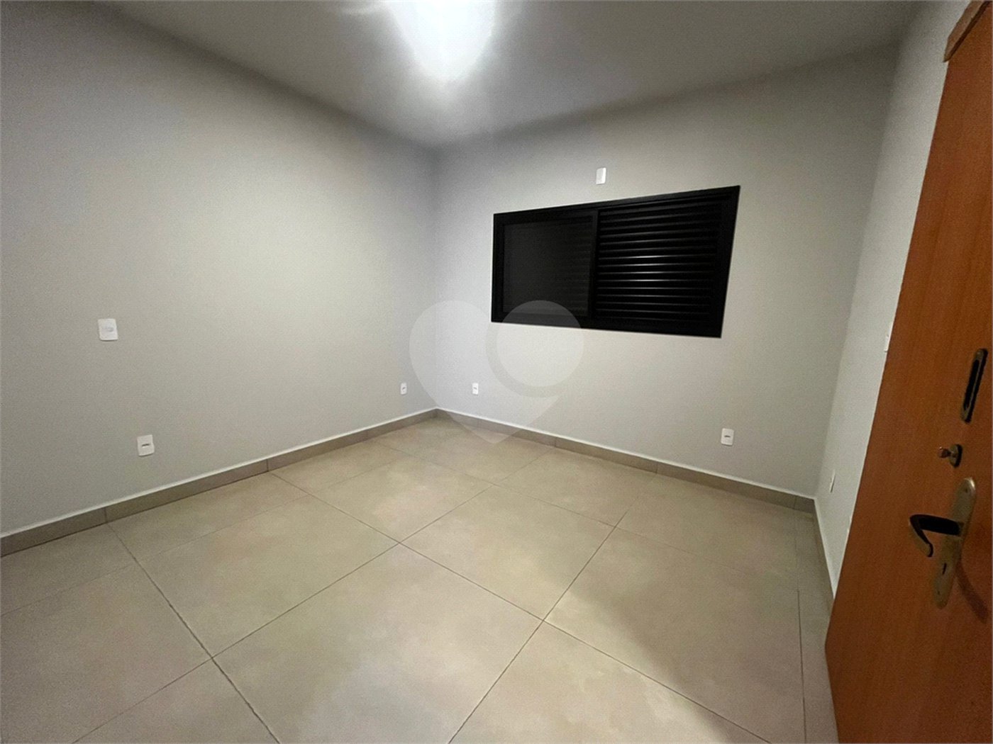Casa à venda com 3 quartos, sendo 1 suíte, em Terras de Santo Antônio, Itapetininga, SP
