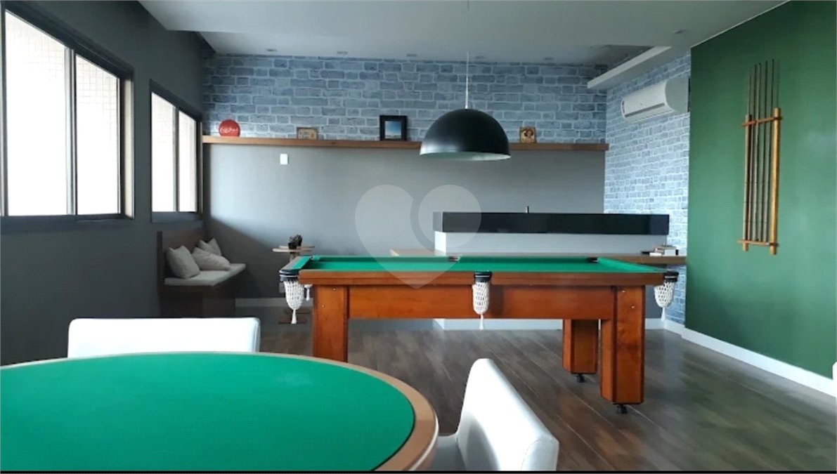 Apartamento à venda com 2 quartos, sendo 1 suíte,  em Rio Comprido, Rio de Janeiro, RJ