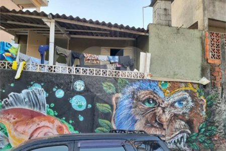 Sobrado à venda com 3 quartos em Vila Basileia, São Paulo, SP