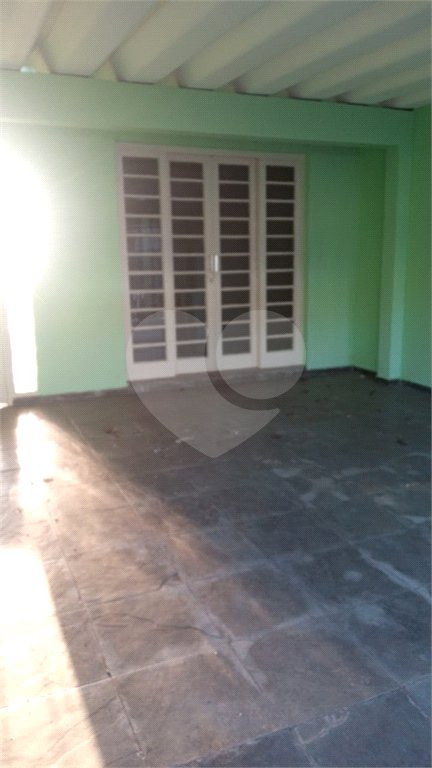 Sobrado à venda com 3 quartos, sendo 1 suíte, em Paulicéia, São Bernardo do Campo, SP