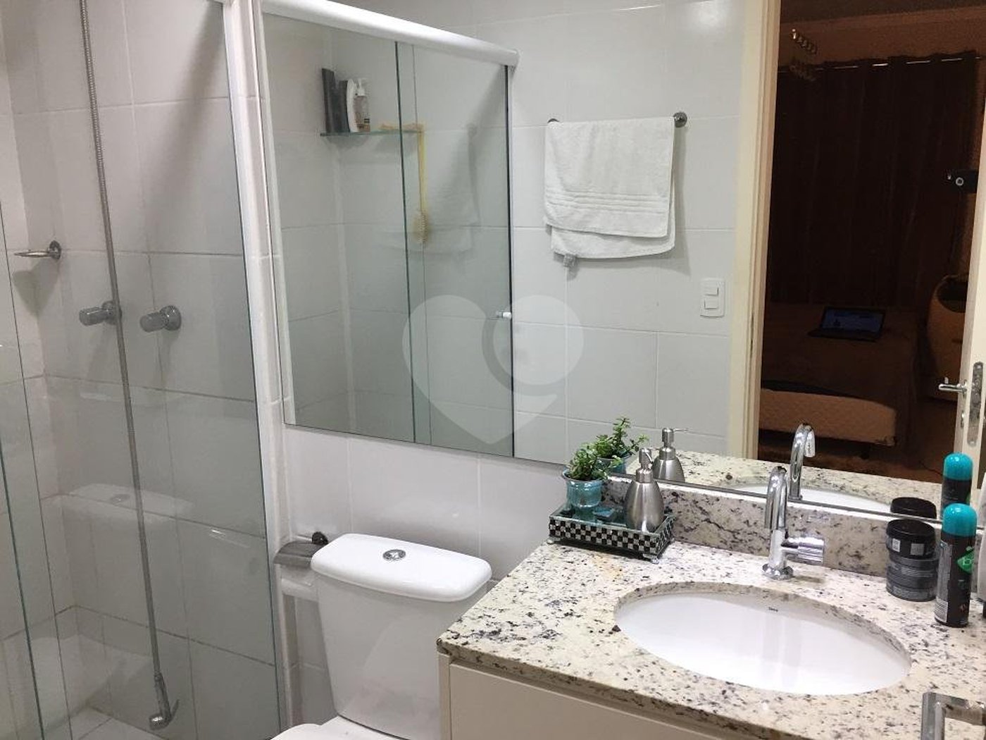 Apartamento à venda com 2 quartos, sendo 1 suíte, em Jardim das Vertentes, São Paulo, SP
