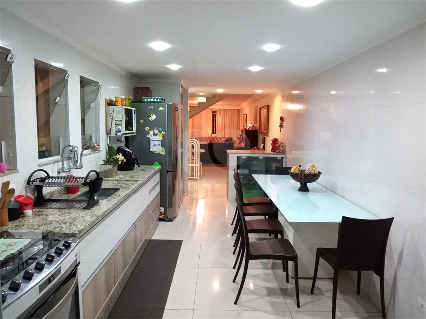 Sobrado à venda com 3 quartos, sendo 1 suíte, em Saúde, São Paulo, SP