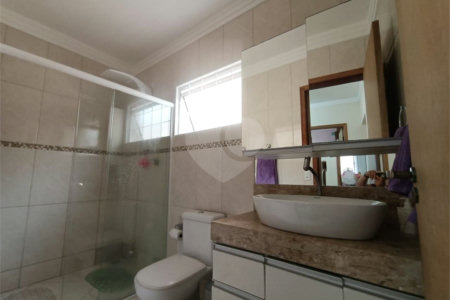 Casa à venda com 3 quartos, sendo 1 suíte, em Jardim Itanguá, Sorocaba, SP