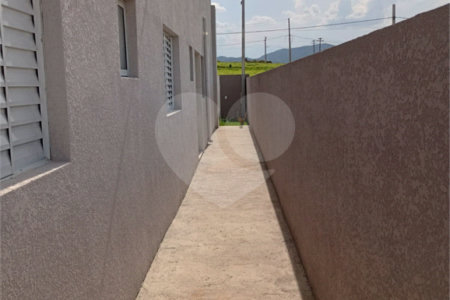 Casa térrea à venda em Nazaré Paulista/SP, no loteamento Quintas de São José