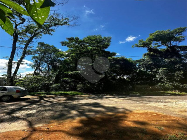 Terreno à venda no condomínio Parque Suiça, Caieiras - SP