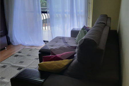 Apartamento à venda com 3 quartos, sendo 1 suíte, em Santo Amaro, São Paulo, SP