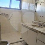 Apartamento à venda com 3 quartos, sendo 1 suíte, em Pinheiros, São Paulo, SP