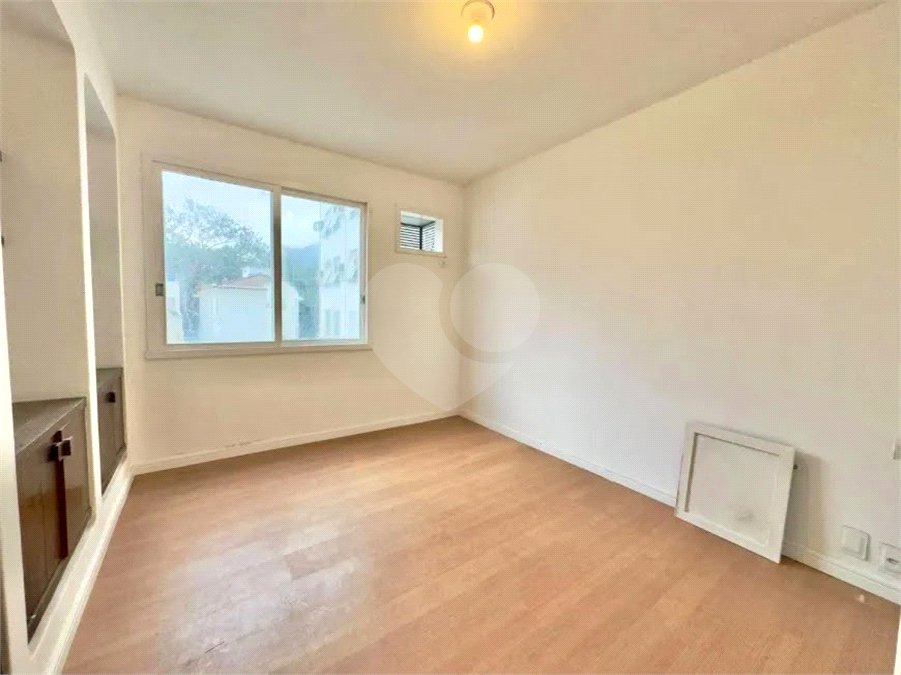 Apartamento à venda com 3 quartos, sendo 1 suíte,  em Leblon, Rio de Janeiro, RJ