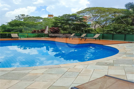 Apartamento à venda com 4 suítes em Vila Suzana, São Paulo, SP