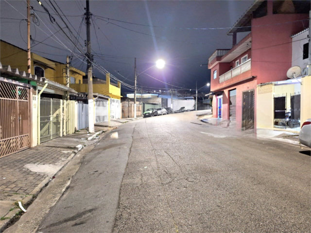 Sobrado à venda com 2 quartos em Vila Nova Cachoeirinha, São Paulo, SP