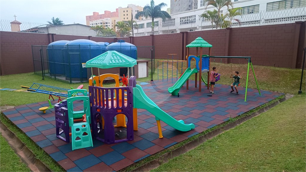 Apartamento à venda com 3 quartos em Jaguaribe, Osasco, SP