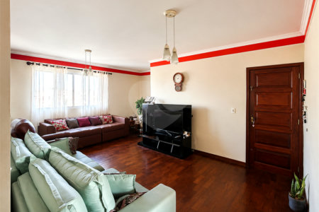 Apartamento à venda com 3 quartos, sendo 1 suíte,  em Vila Hortência, Sorocaba, SP