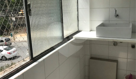 Apartamento à venda com 2 quartos em Vila Romana, São Paulo, SP