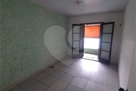 Sobrado à venda com 2 quartos em Vila Margarida, São Paulo, SP