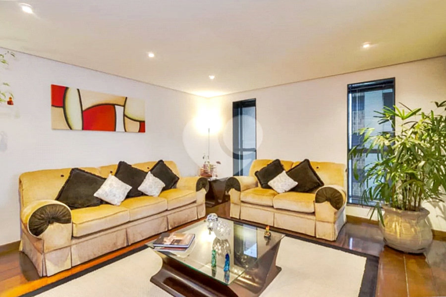 Apartamento à venda com 4 quartos, sendo 3 suítes, em Santana, São Paulo, SP