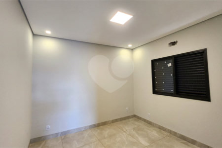 Casa à venda com 3 quartos, sendo 1 suíte, em Parque Atlanta, Araraquara, SP