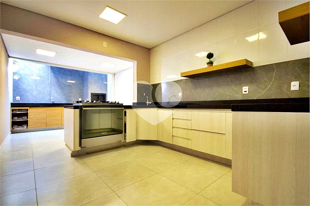 Casa à venda com 3 suítes em Tremembé, São Paulo, SP