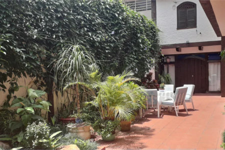 Sobrado à venda com 4 quartos, sendo 2 suítes, em Vila Madalena, São Paulo, SP