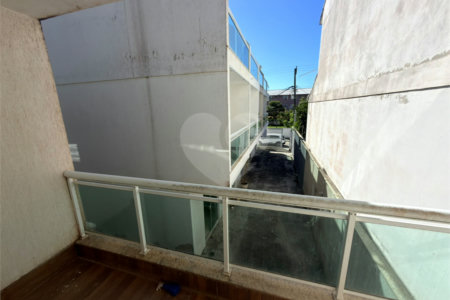 Casa à venda com 2 suítes em Peró, Cabo Frio, RJ