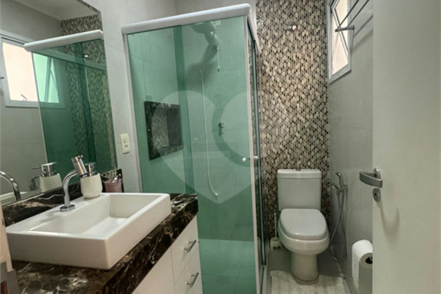 Sobrado à venda com 3 quartos, sendo 1 suíte, em Tucuruvi, São Paulo, SP
