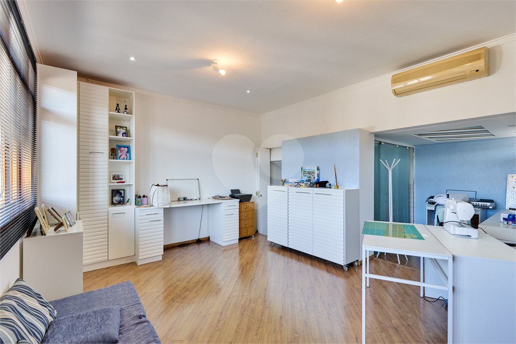 Casa à venda com 4 suítes no condomínio Fontana Verde, São Paulo - SP