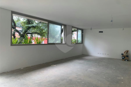 Apartamento à venda com 2 suítes em Vila Madalena, São Paulo, SP