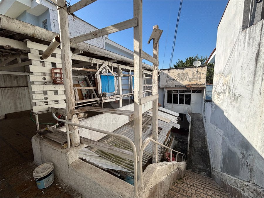 Sobrado à venda com 4 quartos em Vila Paulicéia, São Paulo, SP