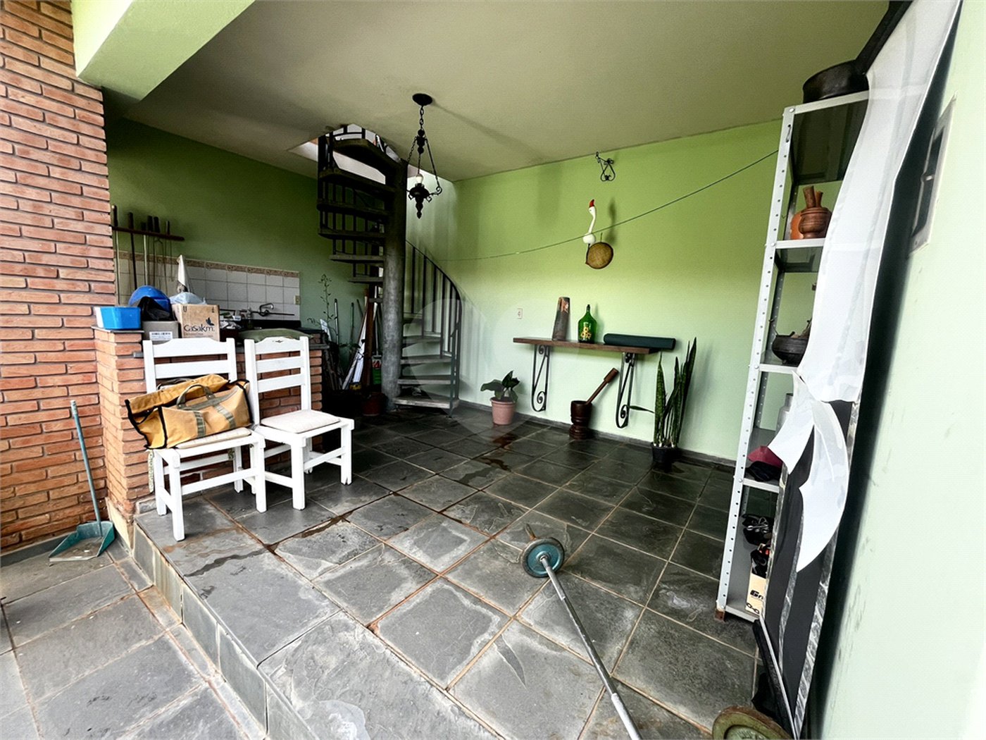 Casa à venda com 5 quartos, sendo 1 suíte,  em Vila Rosa, Itapetininga, SP