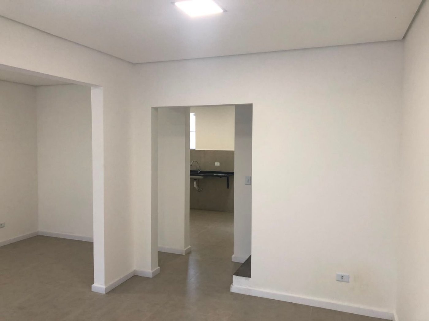 Casa com 3 dormitórios à venda, 116 m² por R$ 690.000,00 - Gonzaga - Santos/SP