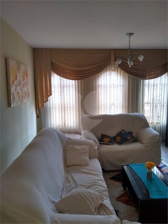 Casa à venda com 2 quartos, sendo 1 suíte, em Horto, São Paulo, SP