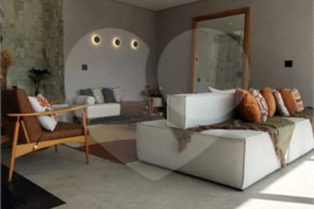 Casa à venda com 3 suítes no condomínio Figueira Garden, Atibaia - SP
